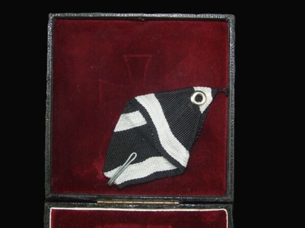 1914 Iron Cross Second Class by Klein und Quenzer with Austrian Trifold ribbon + Case in Gallantry & honours