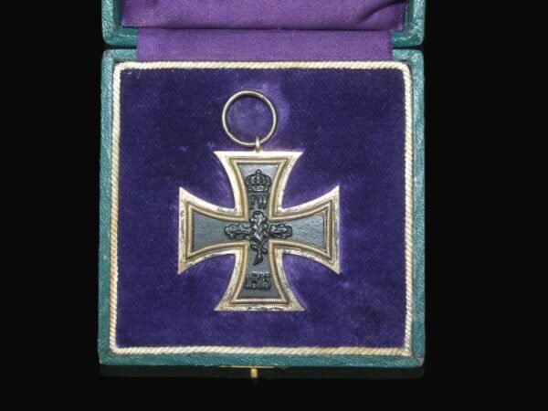 1914 Iron Cross Second Class in a Private Purchase Display Case. in Gallantry & honours