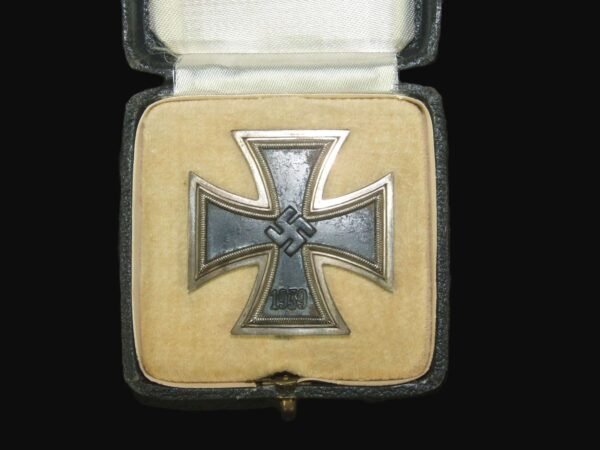 1939 Iron Cross First Class with Case of Issue by Rudolf Souval. in Gallantry & honours