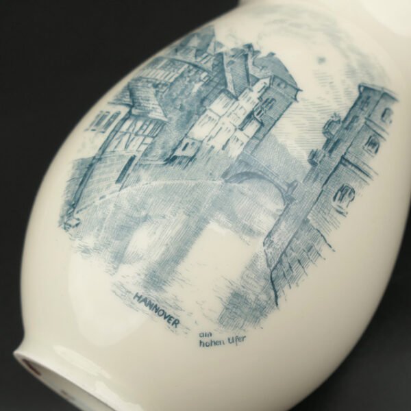 1943 Christmas Gift Porcelain Vase by the 'Kreisleiter' from Hannover