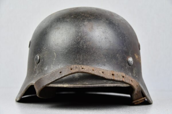 M40 Luftwaffe single decal ‘ex-white wash’ steel helmet SE62 - Image 2