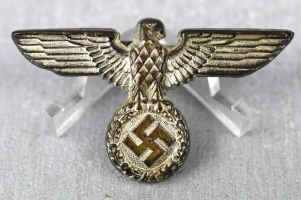 NSDAP leader visor cap eagle in Cupal by RZM M1/17 ‘Assmann’