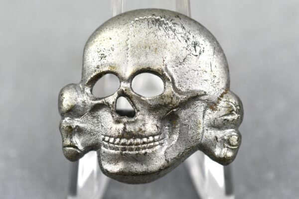 RARE Waffen-SS visor cap skull ‘Totenkopf’ in aluminum by S.P.40