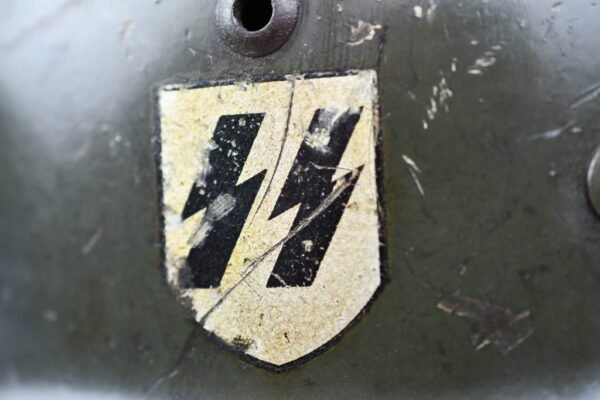 M35 Waffen-SS reissued double decal steel helmet Q62 ex-double runic - Image 4