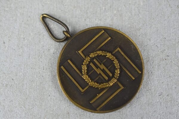 SS 8 years faithful service medal - Image 4