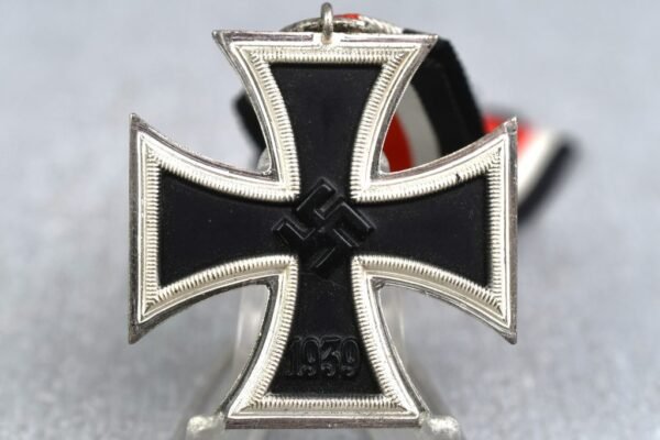 MINT Iron Cross second class 1939 by ‘113′ Hermann Aurich