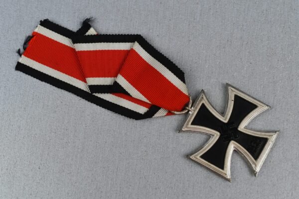 MINT Iron Cross second class 1939 by ‘113′ Hermann Aurich - Image 3