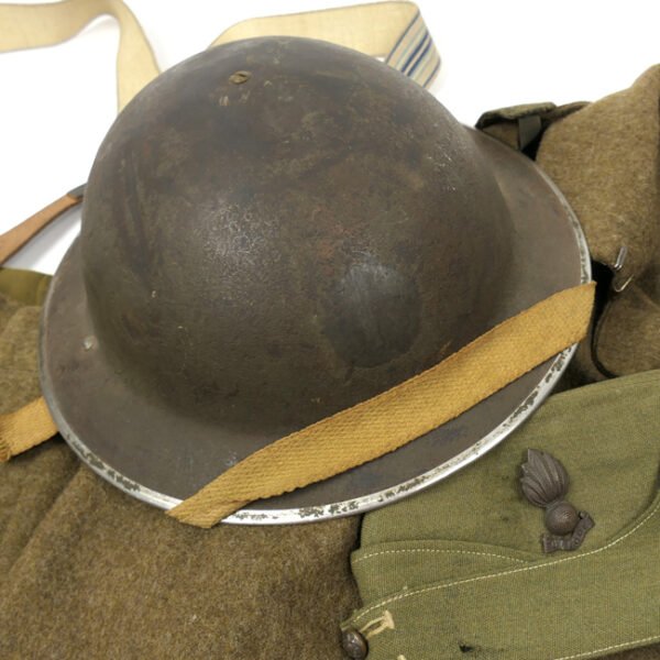 British Royal Artillery Uniform Grouping