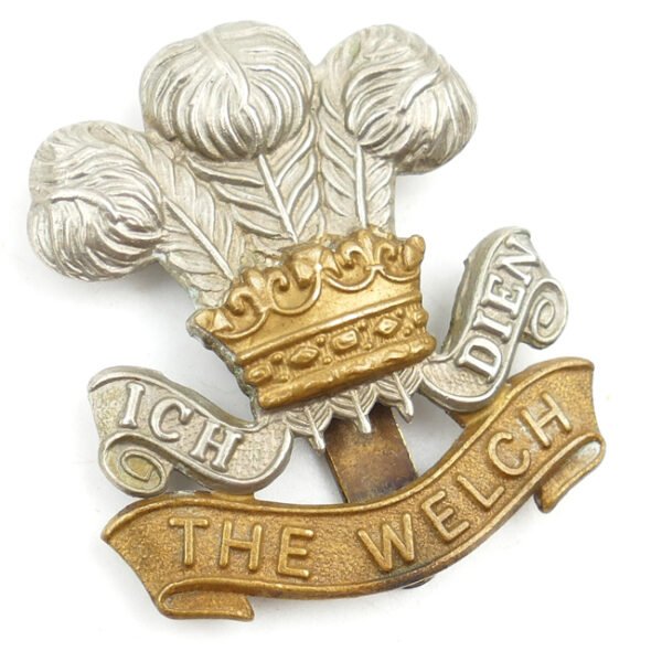 British The Welch Regiment Cap Badge