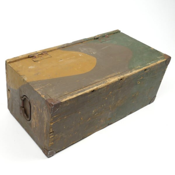Camouflaged 'Kart s.F.H.18' Ammunition Box