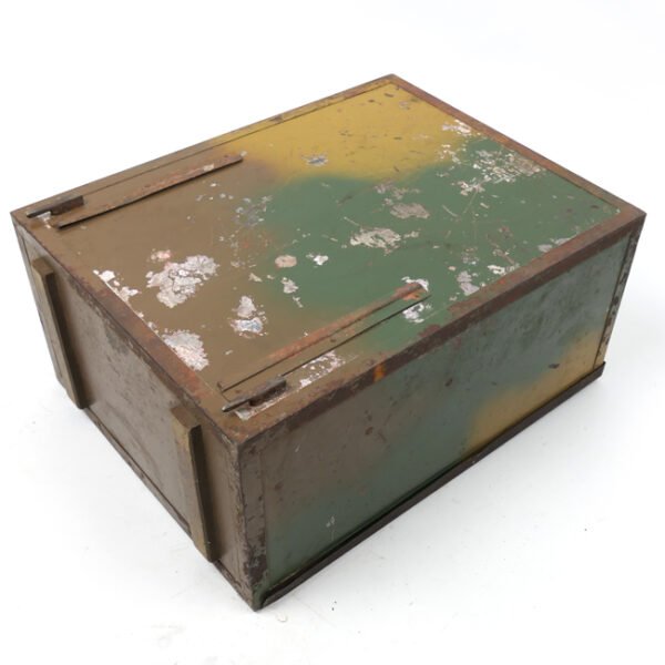 Camouflaged 'Schreibgerät' Transport Box