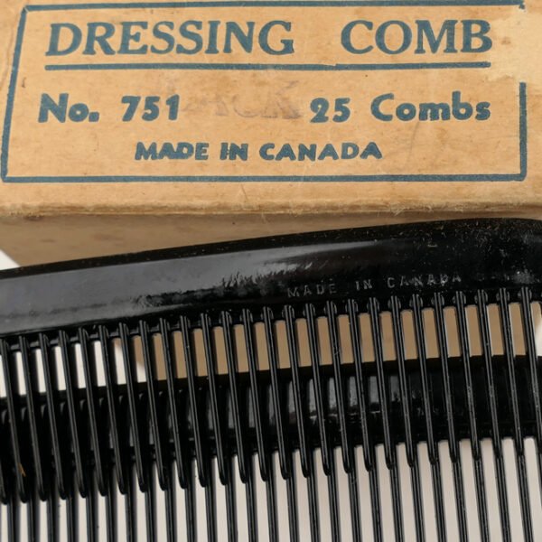 Canadian Black Dressing Comb