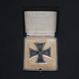 Cased 1939 Iron Cross 1st Class by Souval. Non Magnetic Core in Gallantry & honours