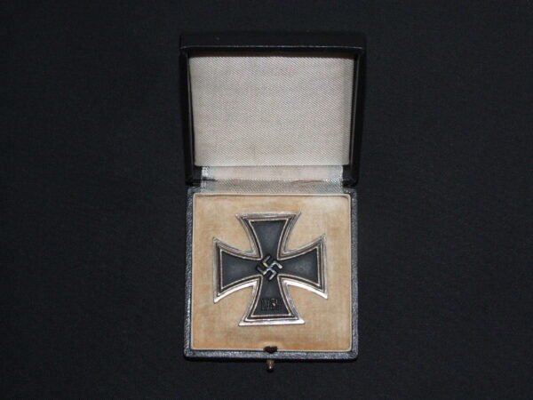 Cased 1939 Iron Cross 1st Class by Souval. Non Magnetic Core in Gallantry & honours