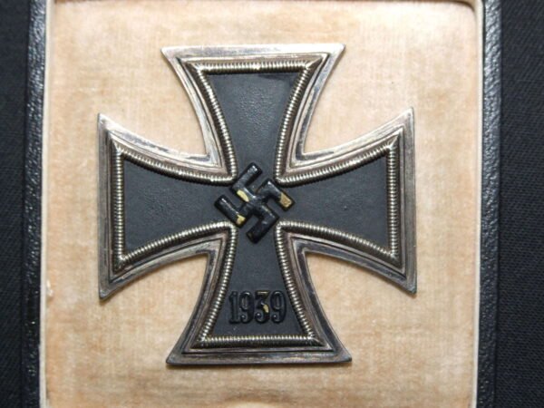 Cased 1939 Iron Cross 1st Class by Souval. Non Magnetic Core in Gallantry & honours