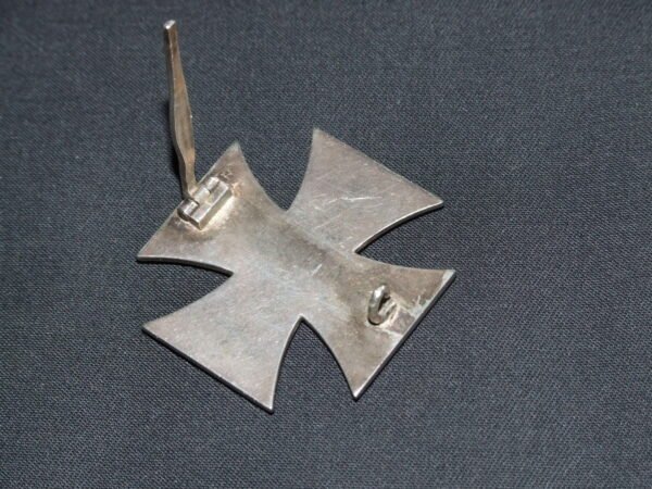 Cased 1939 Iron Cross 1st Class by Souval. Non Magnetic Core in Gallantry & honours