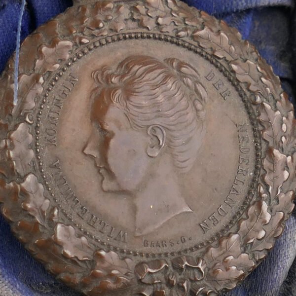 Cased Dutch Honorary Medal for Charitable Assistance