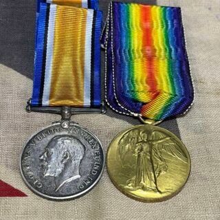 Casualty Officers Pair. Matthews. KIA 1917. Tyne Cot. Palmers Green, London in Singles