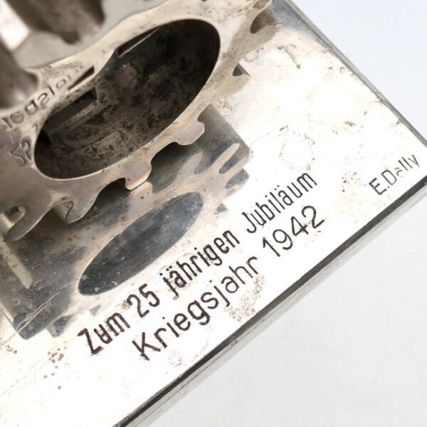 'Deutsche Arbeitsfront' Desk Ornament