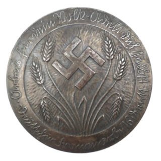 'Deutscher Frauenarbeitsdienst' Brooch