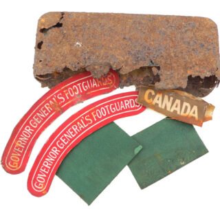 Dug Up Canadian Insignia Set