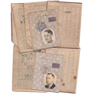 Dutch 'Persoonsbewijs' Set from one Family