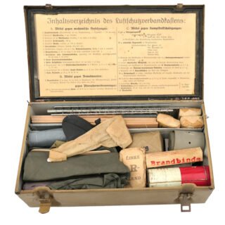 Luftschutz 'Verbandkasten' with Contents