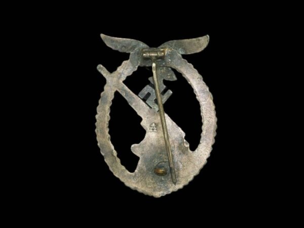 Luftwaffe Flak badge in case of issue by Assmann. in General medals