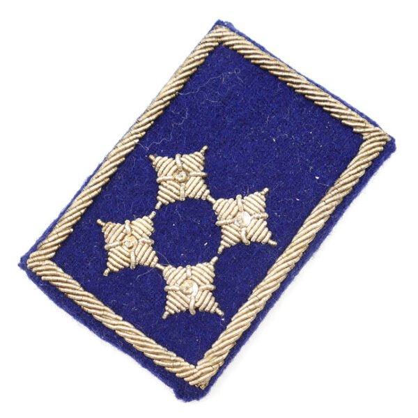 NJS 'Stamheer' Collar Tab