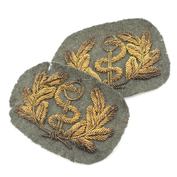 Pair of Dutch Medical Service Collar Insignia