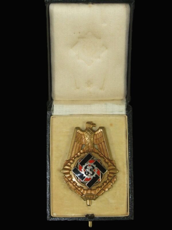 Published TeNo Honour Badge 1922 with Original Award Case & Book. in Gallantry & honours