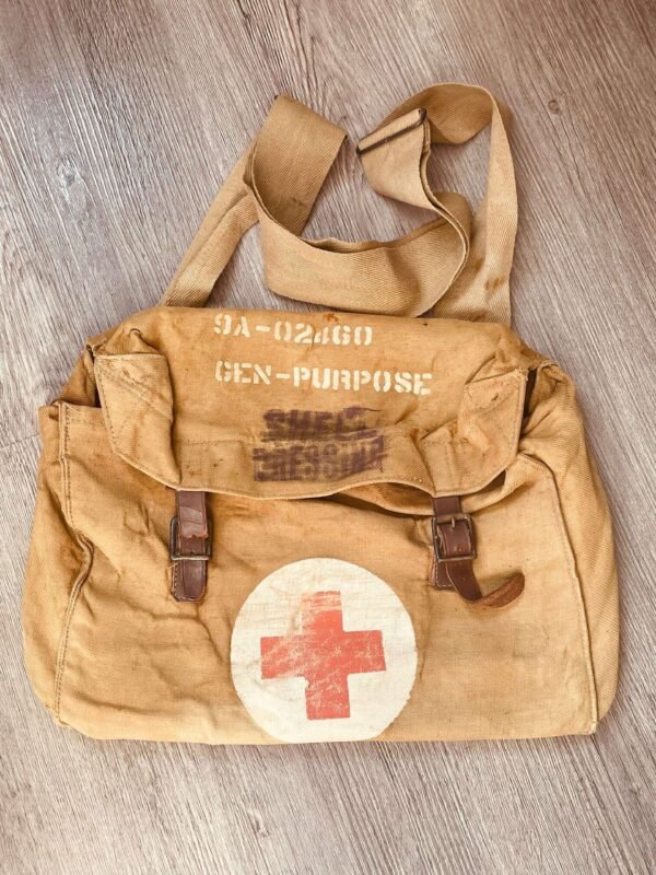 Rare Authentic Original WW2 British Army dressing bag 1940 Dunkirk Evacuation. in Survival & First Aid