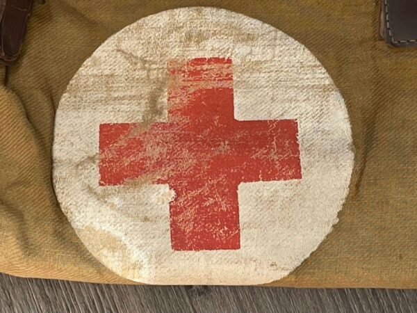 Rare Authentic Original WW2 British Army dressing bag 1940 Dunkirk Evacuation. in Survival & First Aid