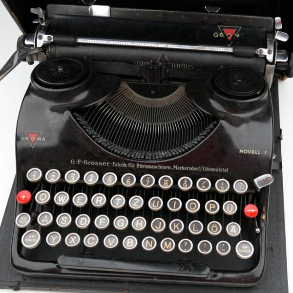 Rare original cased Waffen-SS Typewriter