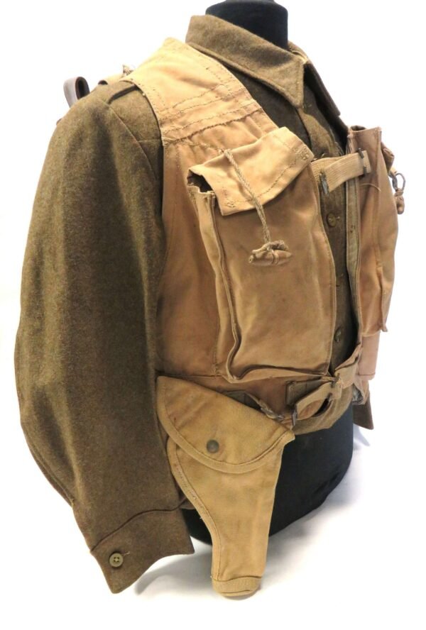 Rare Original WW2 Dated 1943 D-Day Pattern Special Troops Battle Jerkin in General