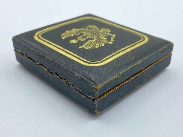 Rare WW1 Imperial German Prussian Kaiser Wilhelm II Empty Medal Case in General medals