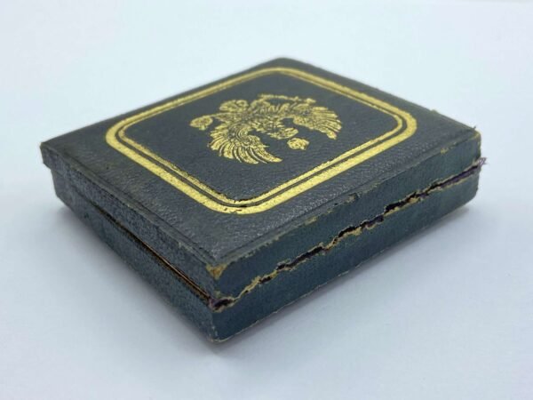 Rare WW1 Imperial German Prussian Kaiser Wilhelm II Empty Medal Case in General medals