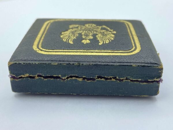 Rare WW1 Imperial German Prussian Kaiser Wilhelm II Empty Medal Case in General medals