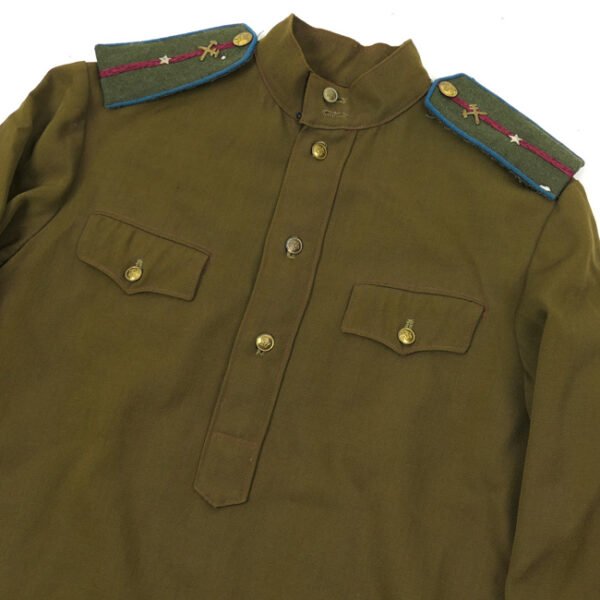 Russian Airforce 2nd Lieutenant'sM43 Gymnasterka