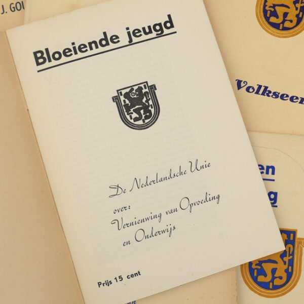 Small lot of Dutch 'Nederlandsche Unie' Booklets
