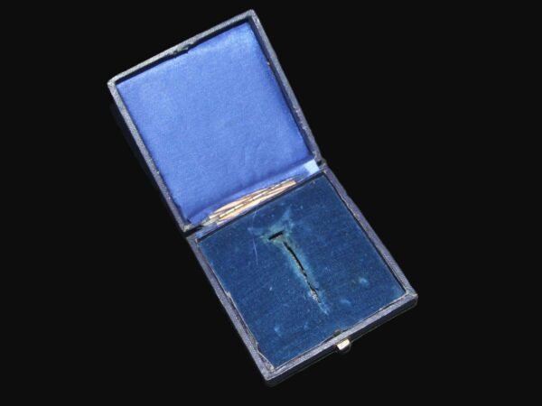 Spanish Cross in Silver with its Original LDO Case in Singles