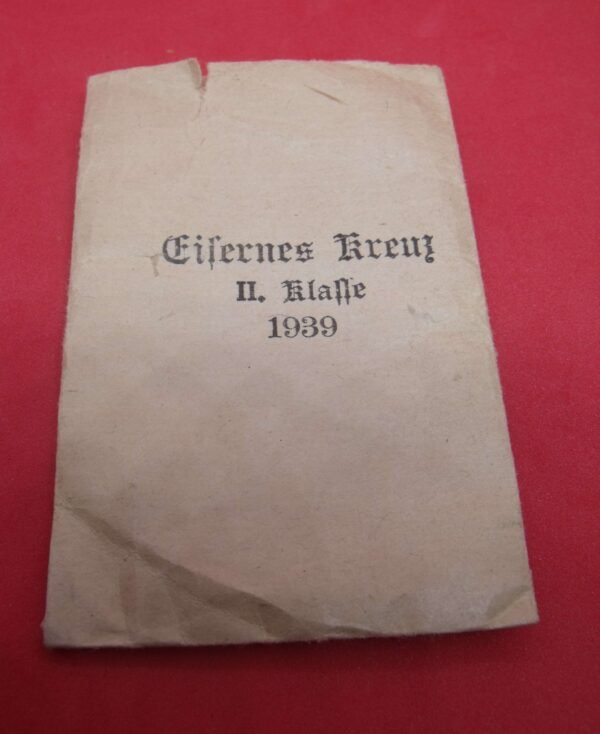 Third Riech Iron cross 2nd class Mint condition in paper packet of issue Maker Marked in Gallantry & honours