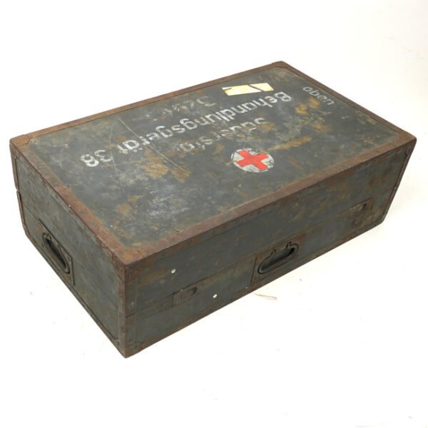 Wehrmacht oxygen treatment device 38 in box