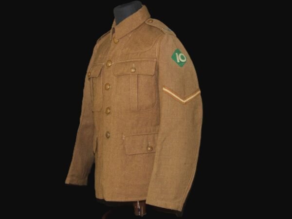 WW1 British Other Ranks Battle Insignia Tunic & Helmet Set - Manchester Regiment in General / other
