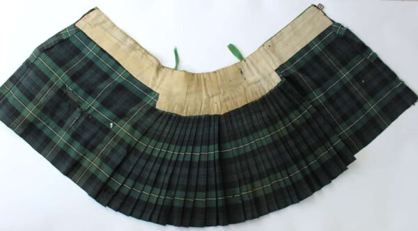 WW1 Other ranks kilt of the 10th Battalion Kings Liverpool Scottish. in Kilts